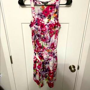 Floral Express Dress with pockets!!